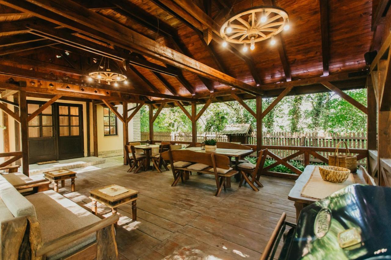 Forest House Palić Buitenkant foto