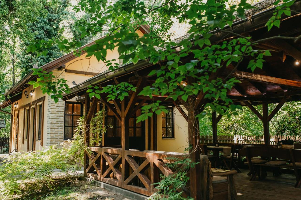 Forest House Palić Buitenkant foto