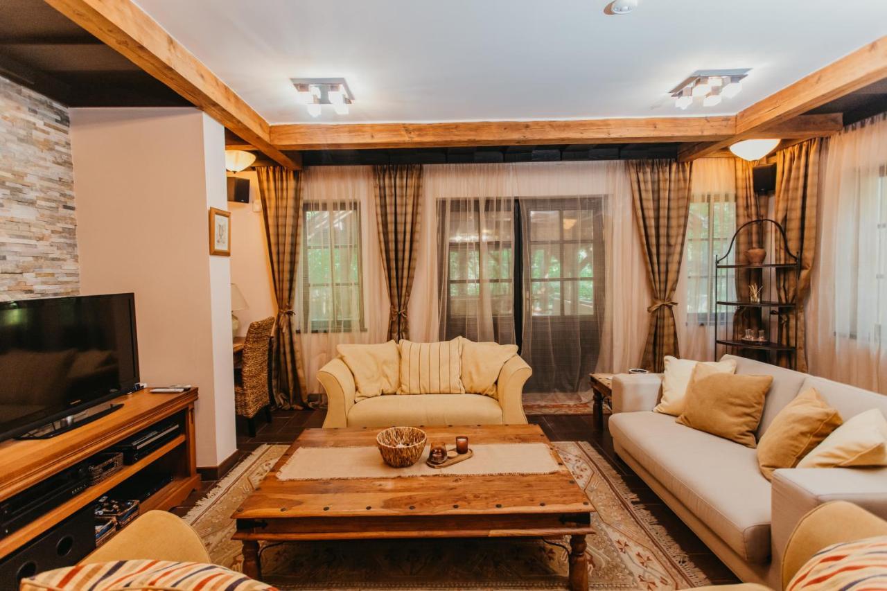 Forest House Palić Buitenkant foto